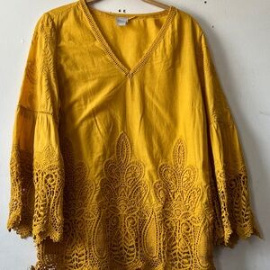 Chico's Mustard Yellow V-Neck Top with Crochet Trim size 1; hippie boho style
